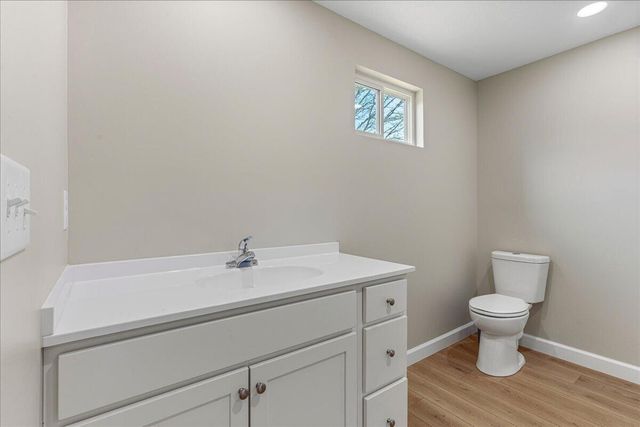 400 N Iowa Avenue, Etowah, TN 37331