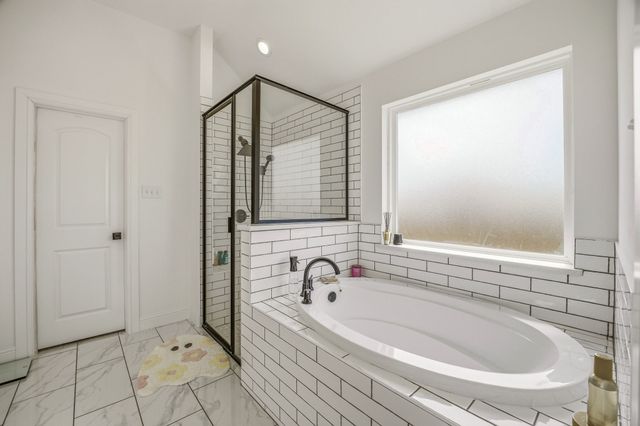 1316 Parkers Draw Avenue, Weatherford, TX 76086