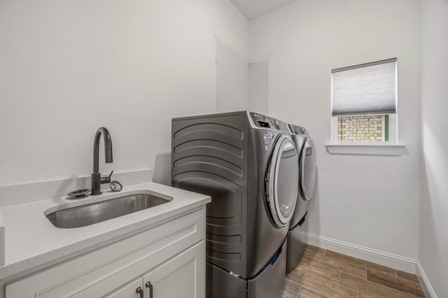 1316 Parkers Draw Avenue, Weatherford, TX 76086