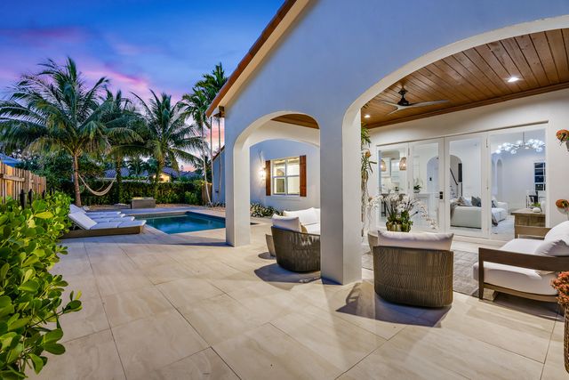 914 NE 2ND Avenue, Delray Beach, FL 33444