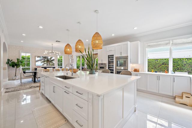 914 NE 2ND Avenue, Delray Beach, FL 33444