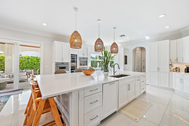 914 NE 2ND Avenue, Delray Beach, FL 33444