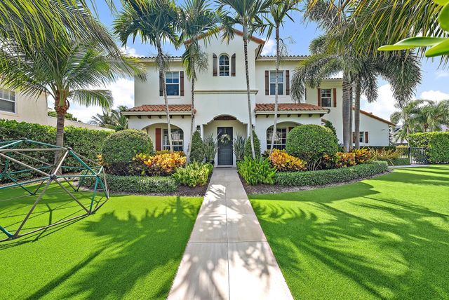 914 NE 2ND Avenue, Delray Beach, FL 33444