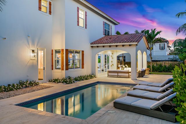 914 NE 2ND Avenue, Delray Beach, FL 33444