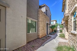 736 E ROJO Way 101, Gilbert, AZ 85297