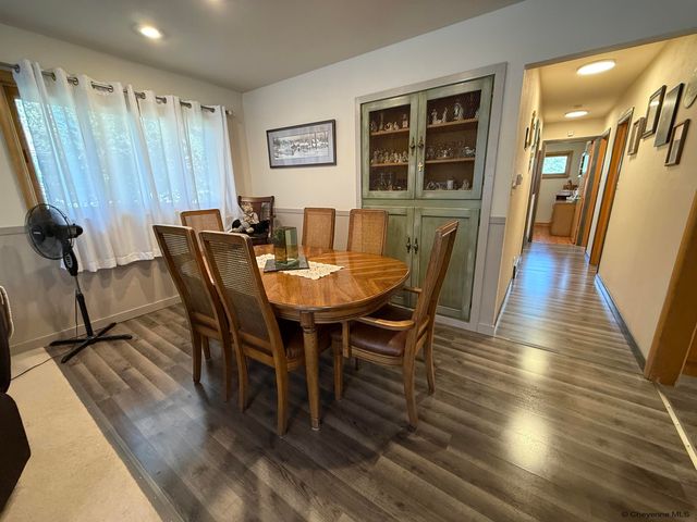 1607 MAPLE CT, Cheyenne, WY 82001