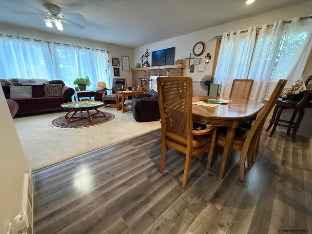 1607 MAPLE CT, Cheyenne, WY 82001