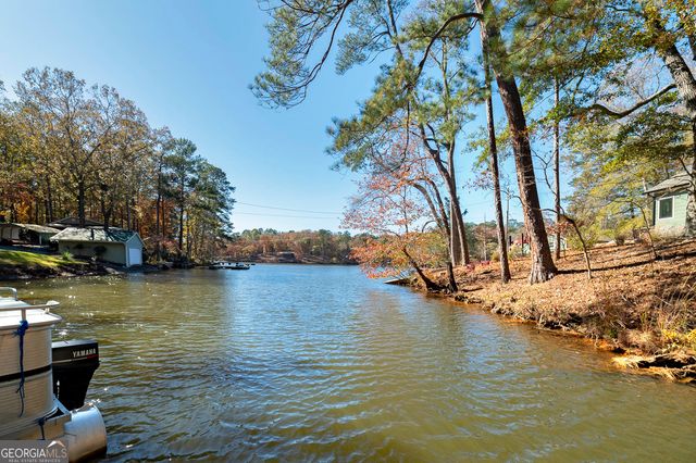 121 Cedar Drive, Jackson, GA 30233