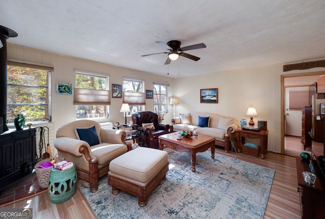 121 Cedar Drive, Jackson, GA 30233