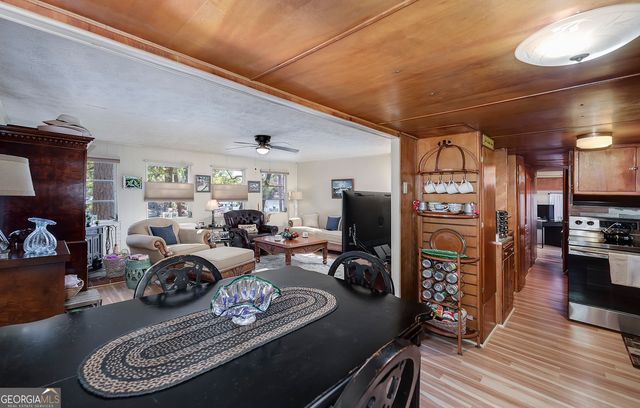 121 Cedar Drive, Jackson, GA 30233