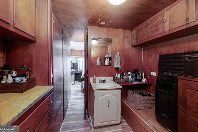 121 Cedar Drive, Jackson, GA 30233