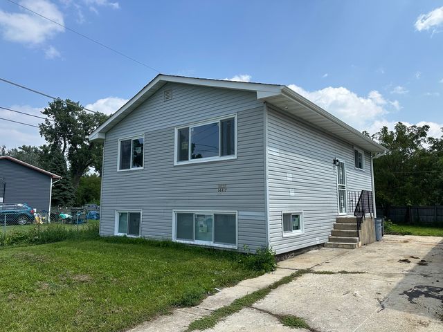 16317 Laflin Avenue, Markham, IL 60428