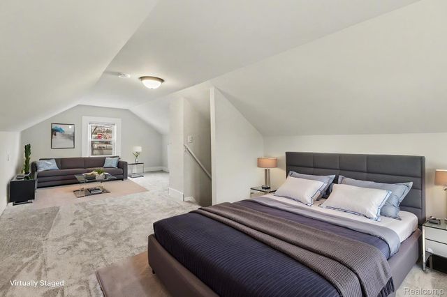5825 N Newburgh Road, Westland, MI 48185