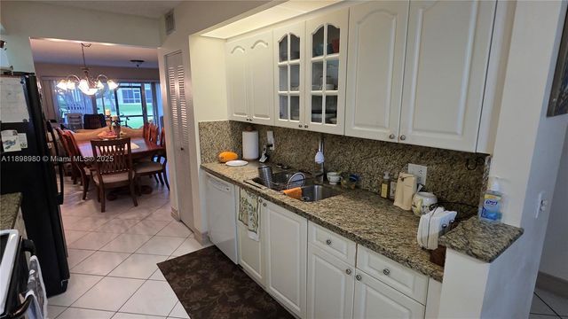 12955 SW 16th Ct 101M, Pembroke Pines, FL 33027