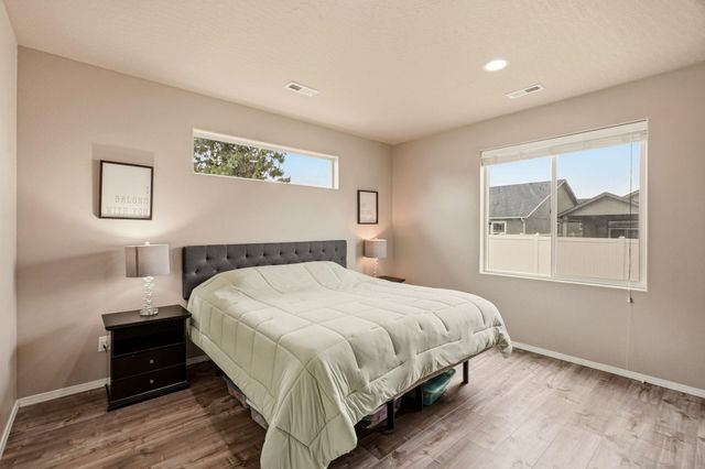 705 Quail Dr, Cheney, WA 99004