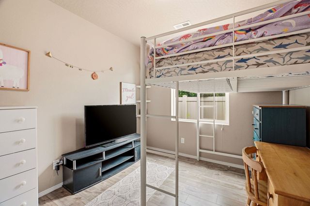 705 Quail Dr, Cheney, WA 99004