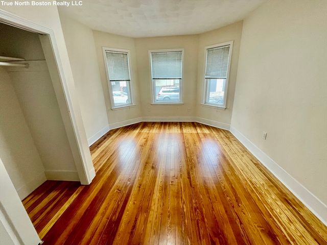 207 Princeton St 1, Boston, MA 02128