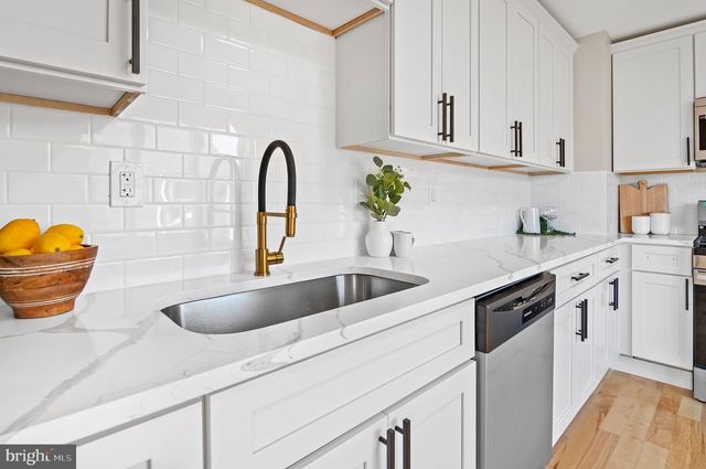 1237 WILLOW RD, Dundalk, MD 21222