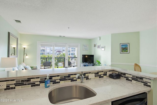 790 New River Inlet Road Unit 208a, Sneads Ferry, NC 28460