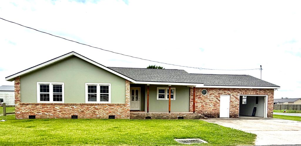 161 West 163rd Street, Galliano, LA 70354
