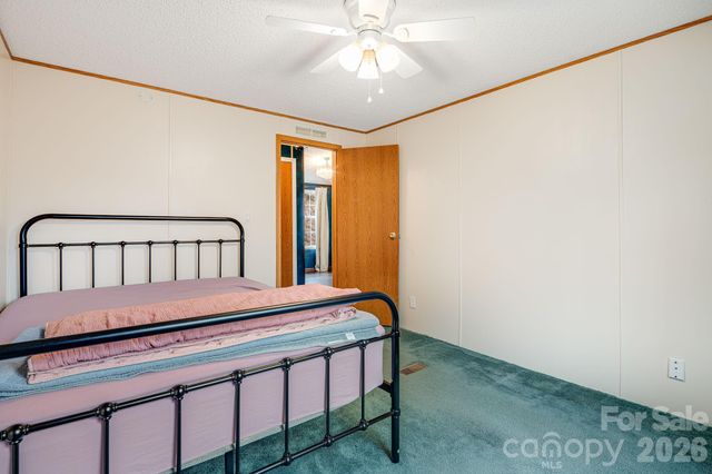 106 Avian Court, Brevard, NC 28712