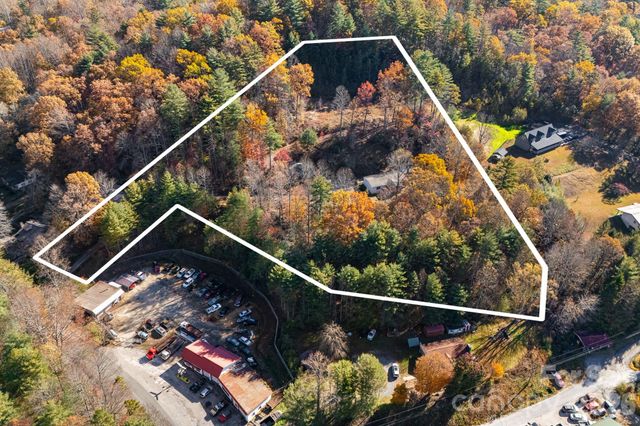 106 Avian Court, Brevard, NC 28712