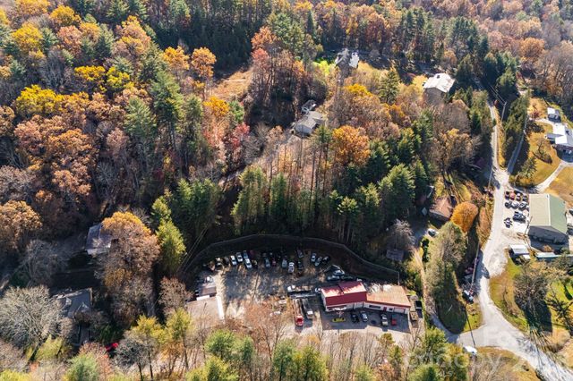 106 Avian Court, Brevard, NC 28712