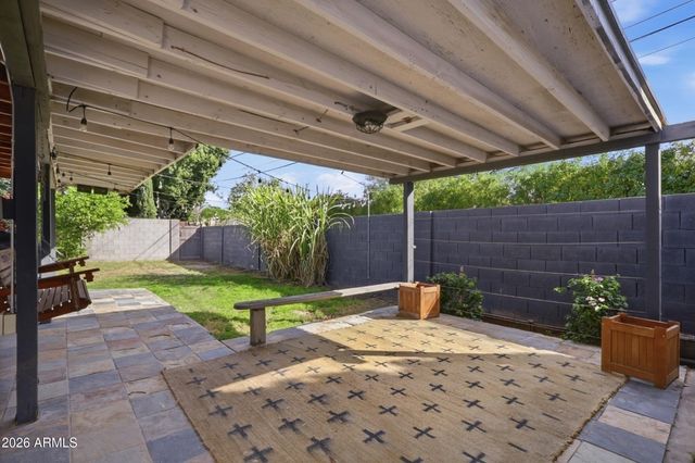 1831 E MINNEZONA Avenue, Phoenix, AZ 85016