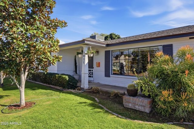 1831 E MINNEZONA Avenue, Phoenix, AZ 85016