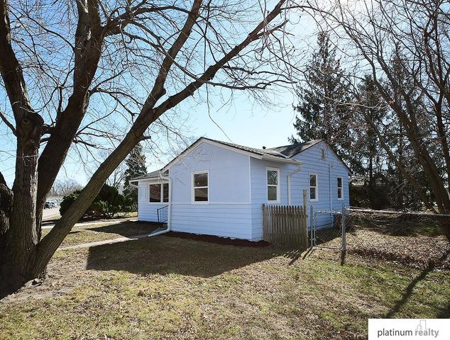 227 North Drive, Fremont, NE 68025