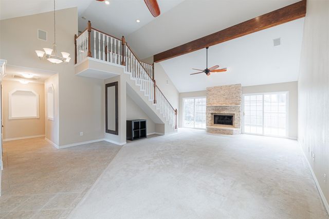 519 E Hillary Circle, Sugar Land, TX 77498