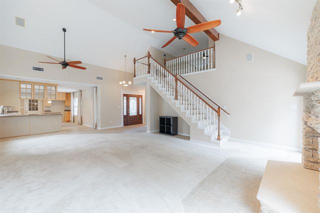 519 E Hillary Circle, Sugar Land, TX 77498