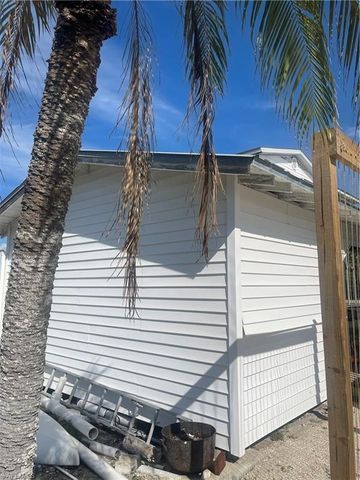 2661 Bamboo ST, St. James City, FL 33956