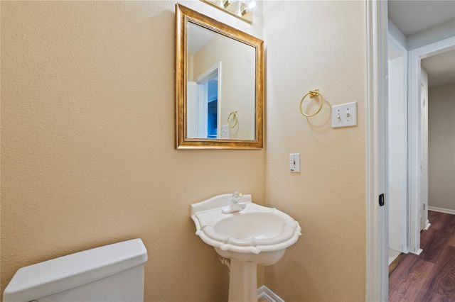 2203 Fairwater Park Drive, League City, TX 77573