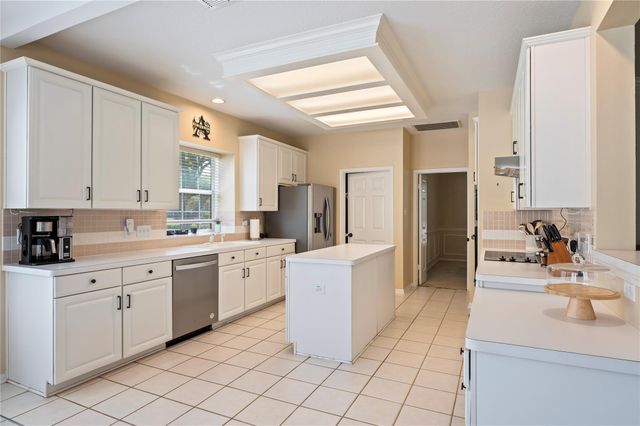 2203 Fairwater Park Drive, League City, TX 77573