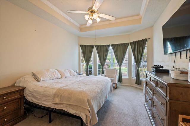 2203 Fairwater Park Drive, League City, TX 77573