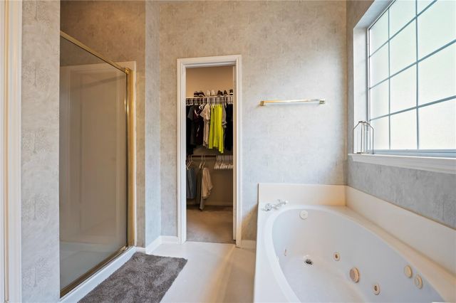 2203 Fairwater Park Drive, League City, TX 77573