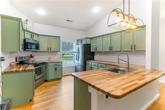 106 Sundowner Boulevard, Anderson, SC 29626