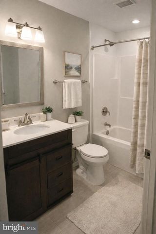 402 BLUEBIRD WAY, Front Royal, VA 22630