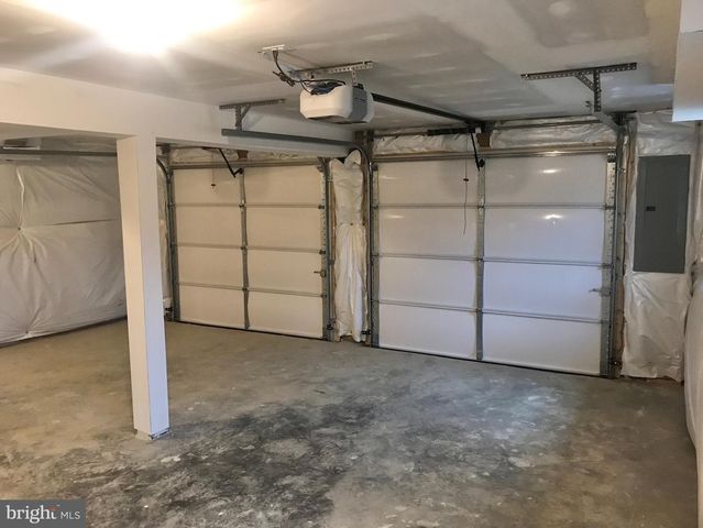 402 BLUEBIRD WAY, Front Royal, VA 22630