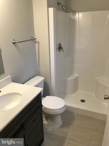 402 BLUEBIRD WAY, Front Royal, VA 22630