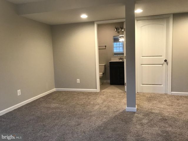 402 BLUEBIRD WAY, Front Royal, VA 22630