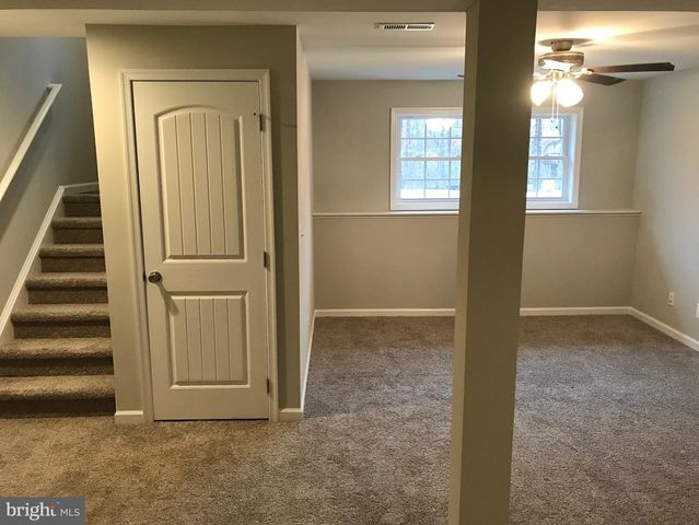 402 BLUEBIRD WAY, Front Royal, VA 22630