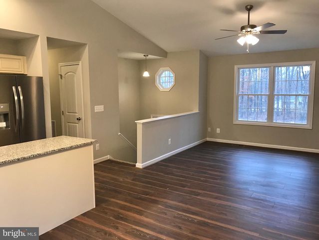 402 BLUEBIRD WAY, Front Royal, VA 22630