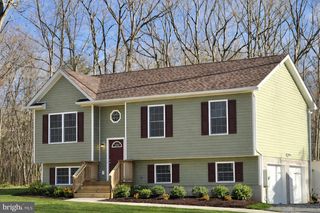 402 BLUEBIRD WAY, Front Royal, VA 22630