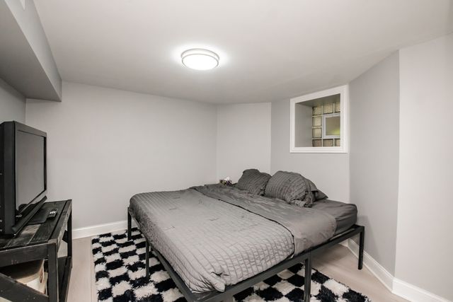 735 E 50th Street 2, Chicago, IL 60615
