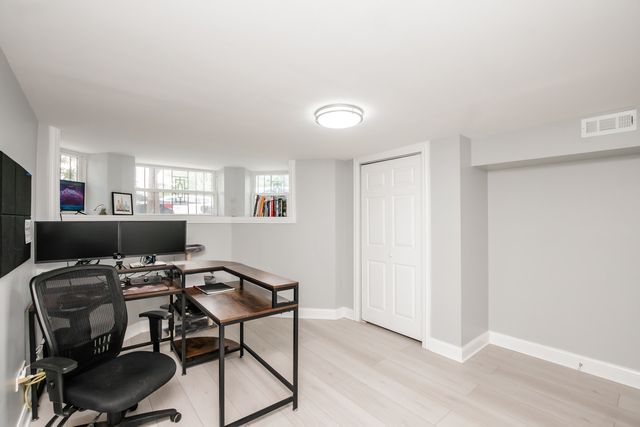735 E 50th Street 2, Chicago, IL 60615