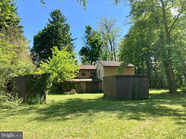 100 & 1111 PARK RD PARK RD, Blandon, PA 19510