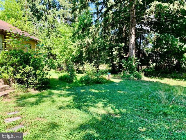 100 & 1111 PARK RD PARK RD, Blandon, PA 19510