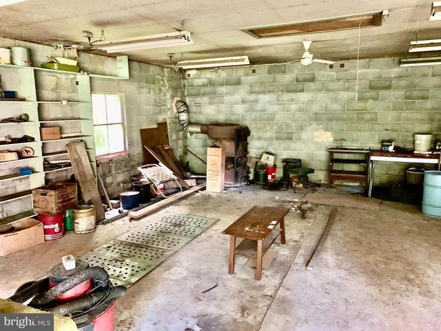 100 & 1111 PARK RD PARK RD, Blandon, PA 19510